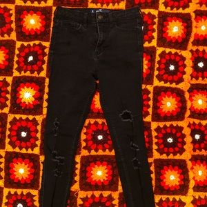 Hollister ripped jeans *black jeans*